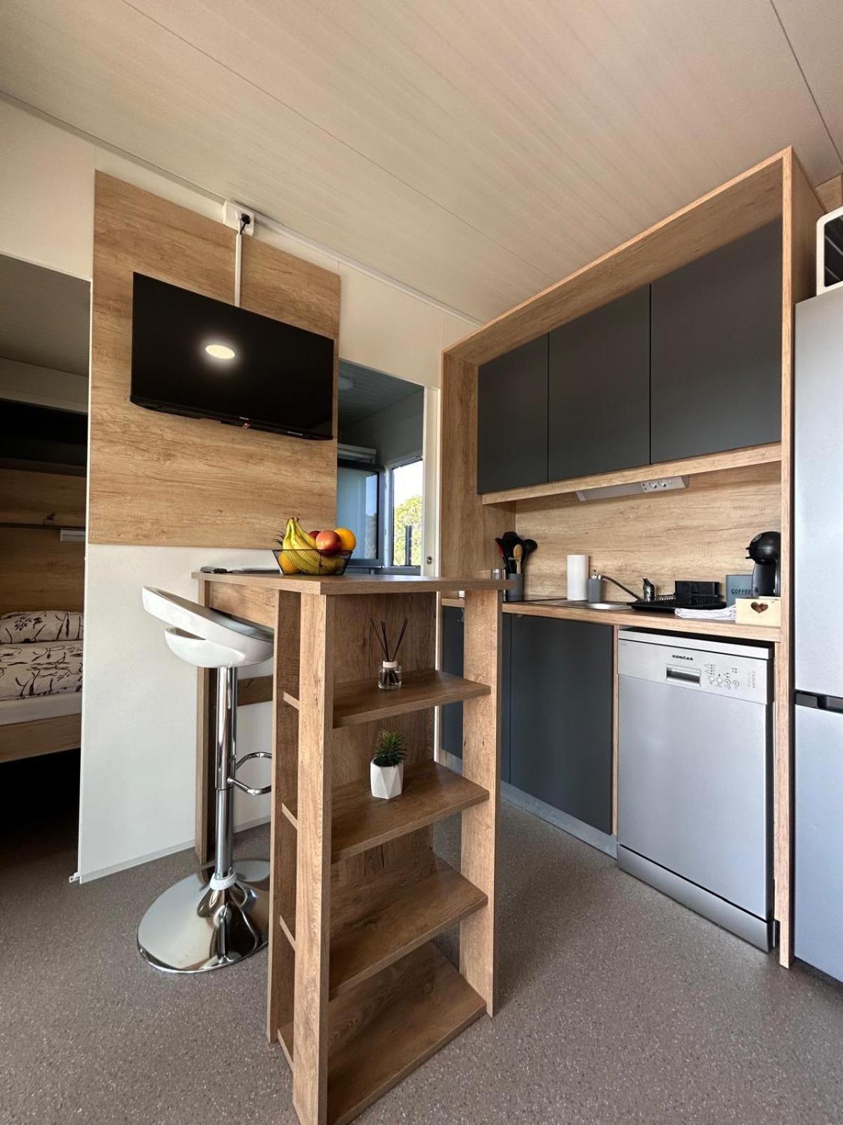פאקוסטאן Mobile Home Vilmaris מראה חיצוני תמונה